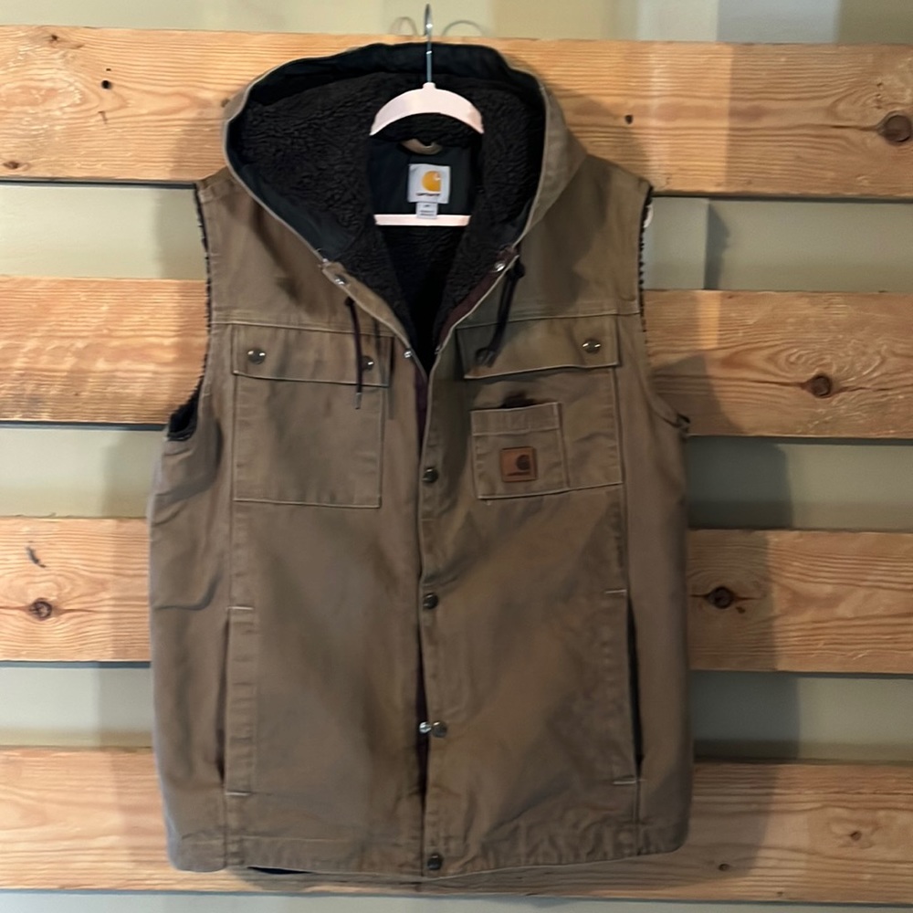 Carhart Sherpa lined hooded vest